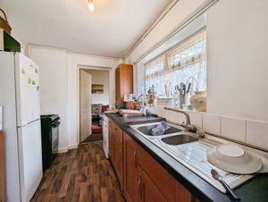 Photo 8- click for photo gallery